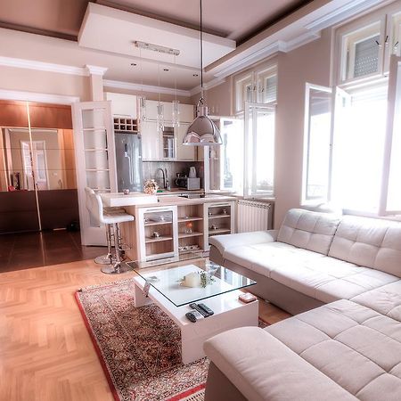 Crown Apartment - Your Royal Stay Beograd Bagian luar foto