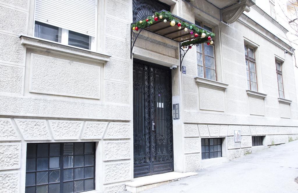 Crown Apartment - Your Royal Stay Beograd Ruang foto