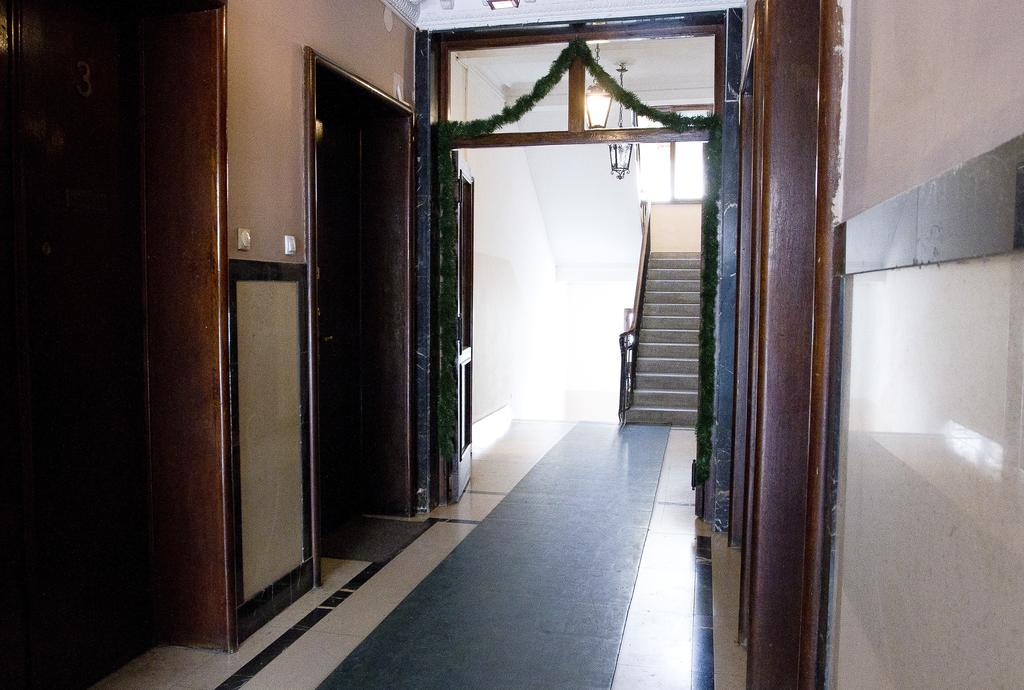Crown Apartment - Your Royal Stay Beograd Ruang foto