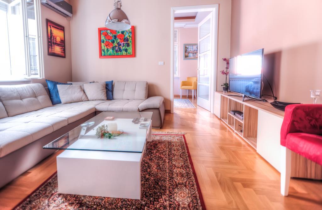 Crown Apartment - Your Royal Stay Beograd Bagian luar foto