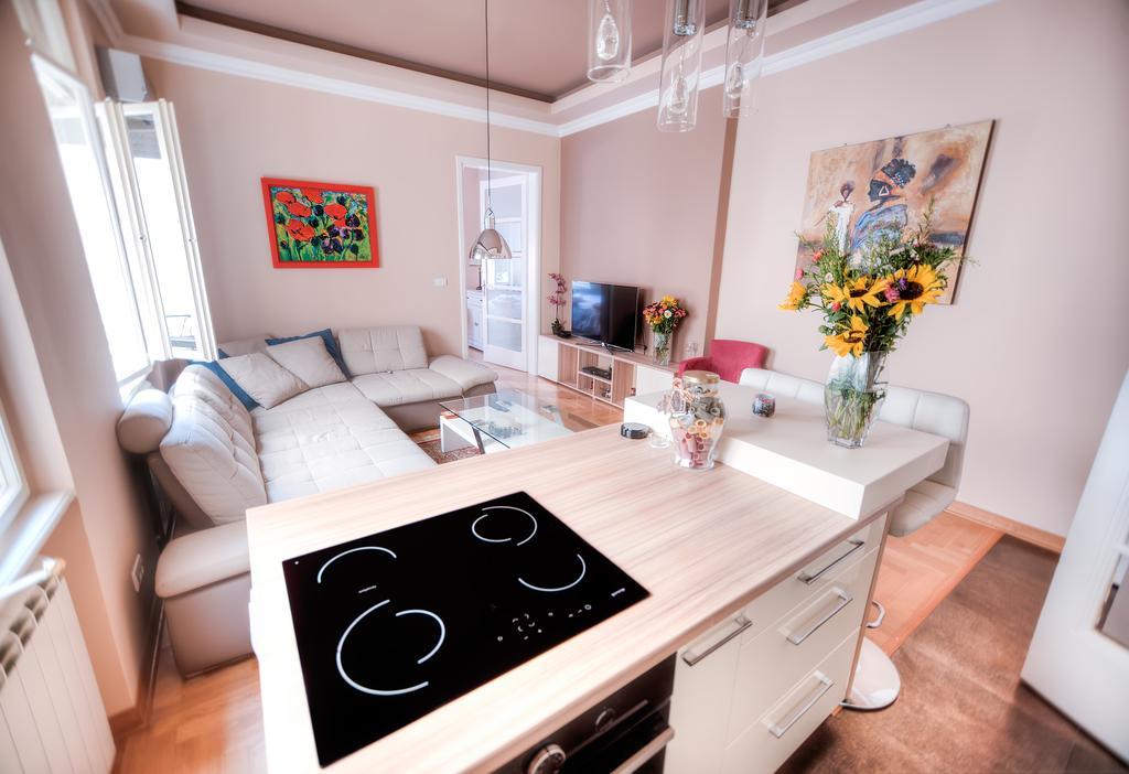 Crown Apartment - Your Royal Stay Beograd Bagian luar foto